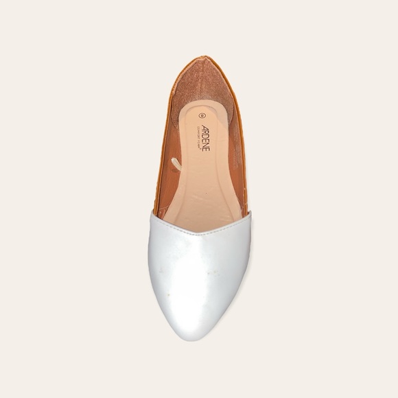 ARDENE COLOR BLOCK POINTY FLATS - Picture 2 of 3
